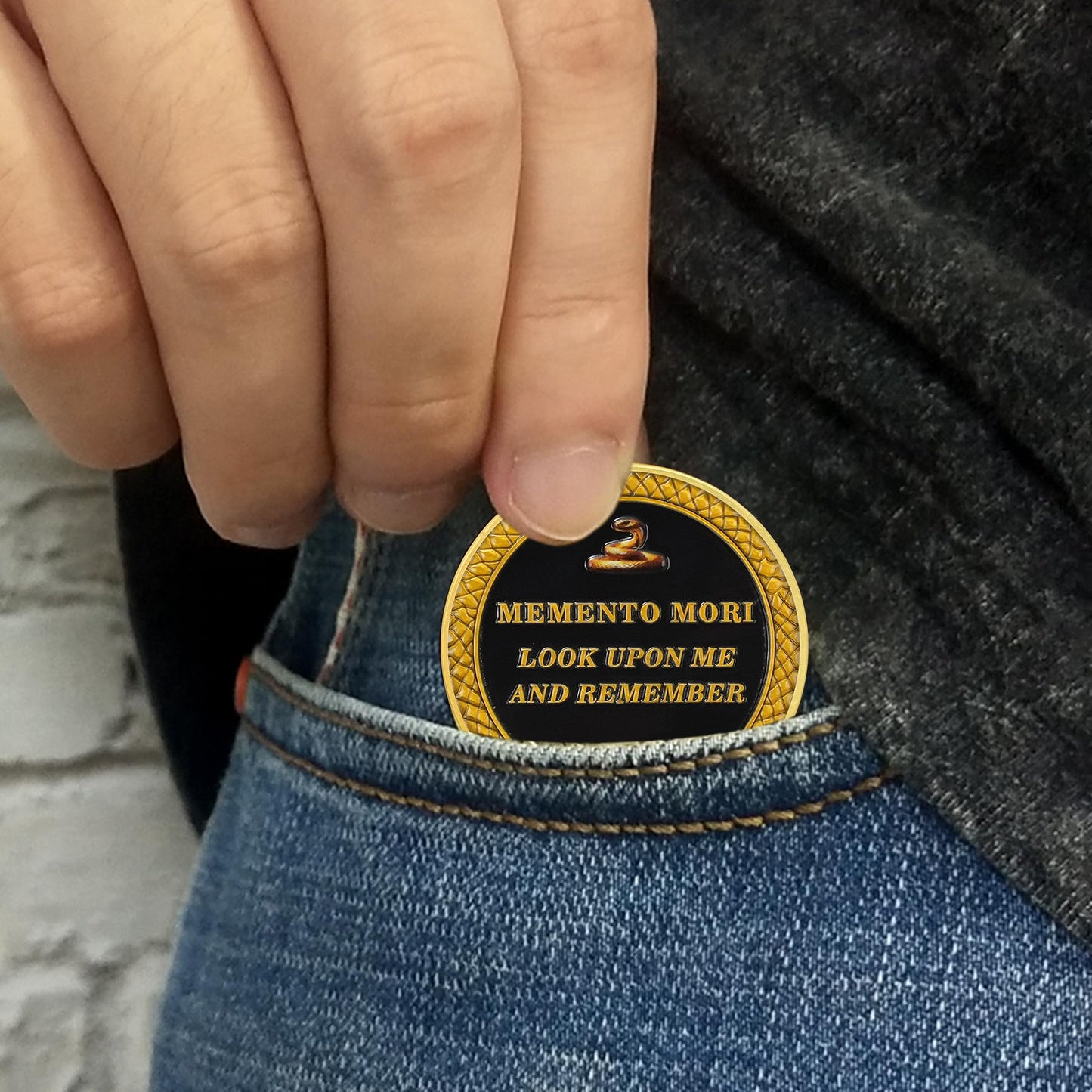 Medusa  Look Upon Me and Remember Memento Mori Skull Challenge Coin mysite