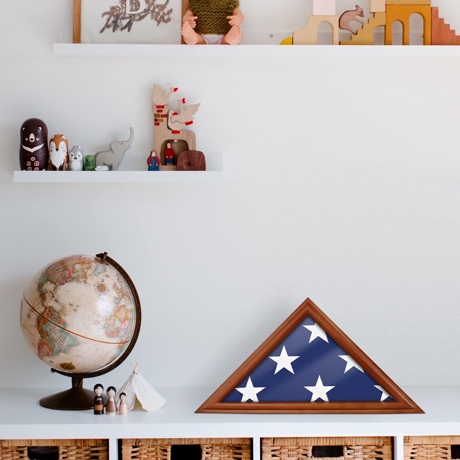 Flag Display Case 3' x 5' Not for Burial or Funeral Flag DecoWoodo