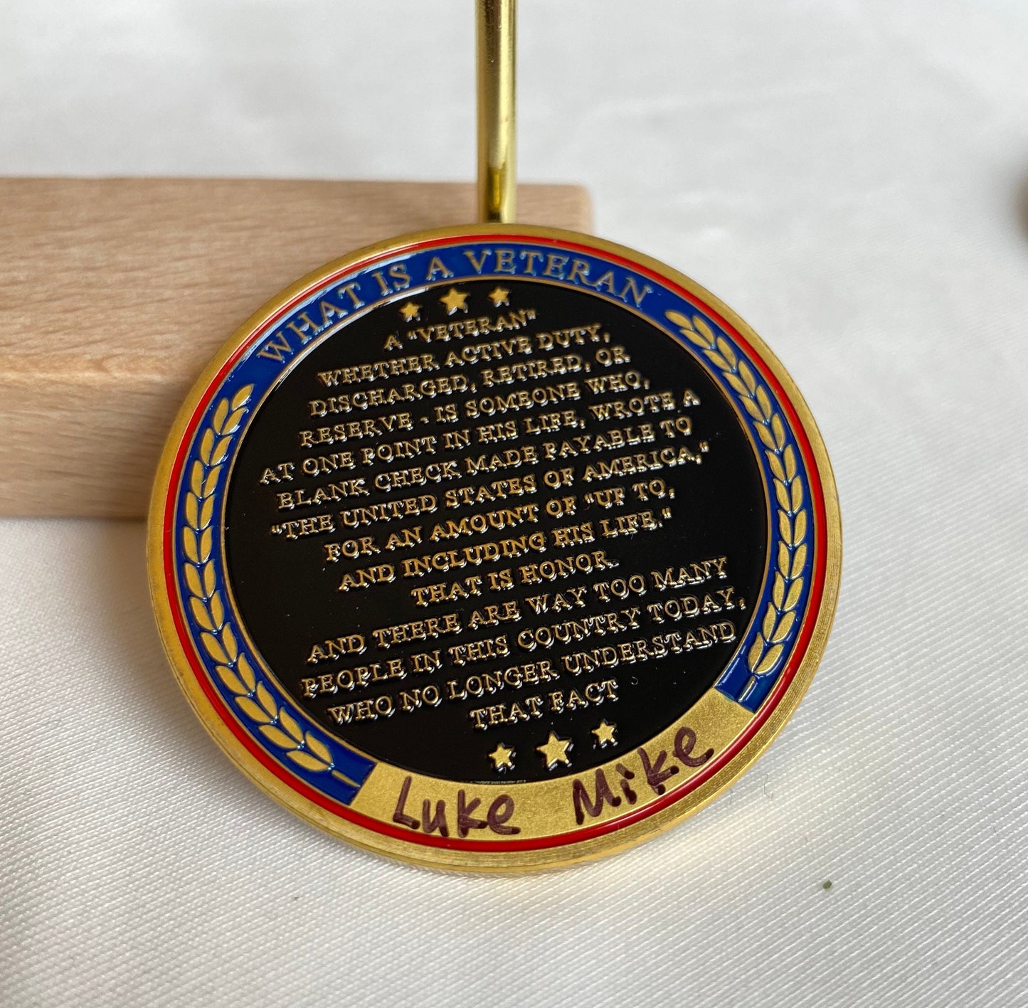 Personalized Names US Veteran Commemorative Flag Challenge Coin Military Thanksgiving Collectible/gift for Him for father decowoodo