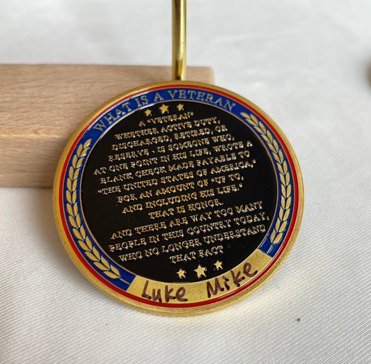Personalized Names US Veteran Commemorative Flag Challenge Coin Military Thanksgiving Collectible/gift for Him for father decowoodo