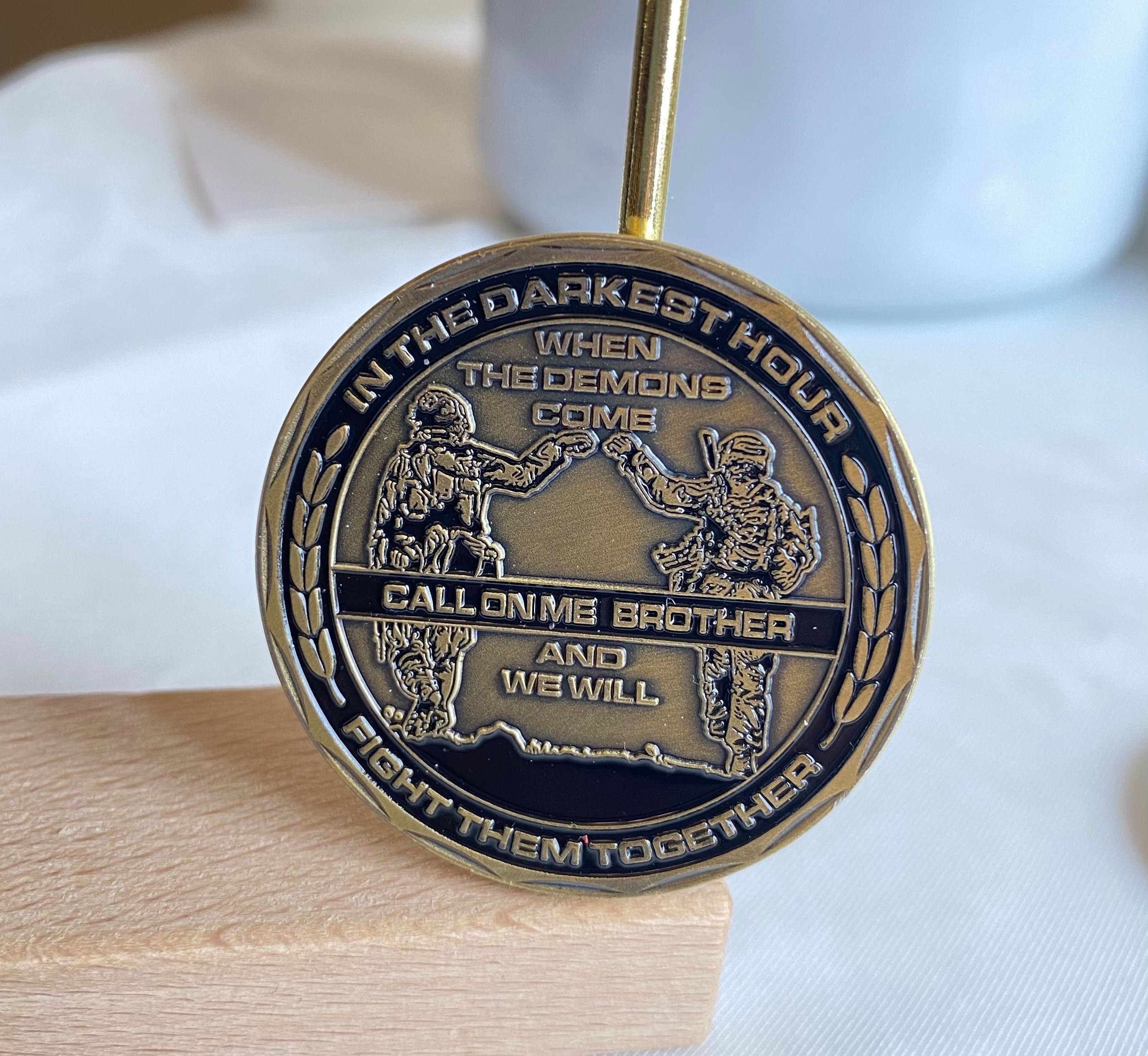 Personalized Names US Army Brofist Challenge Coin Bronze Military Collectible Soldier Fist Bump/gift for Him for father decowoodo