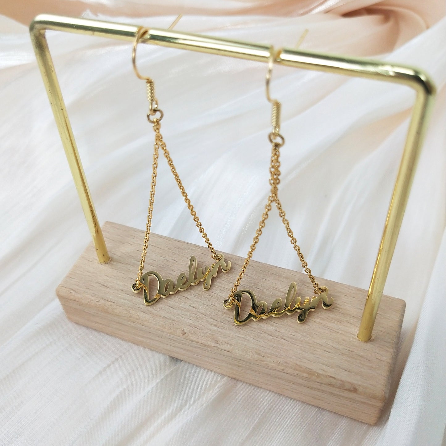 Mother's Day Gift | Personalized Custom Name Earring | Monogram Earring Personalized Jewelry | Gifts for Women Girls Kids decowoodo