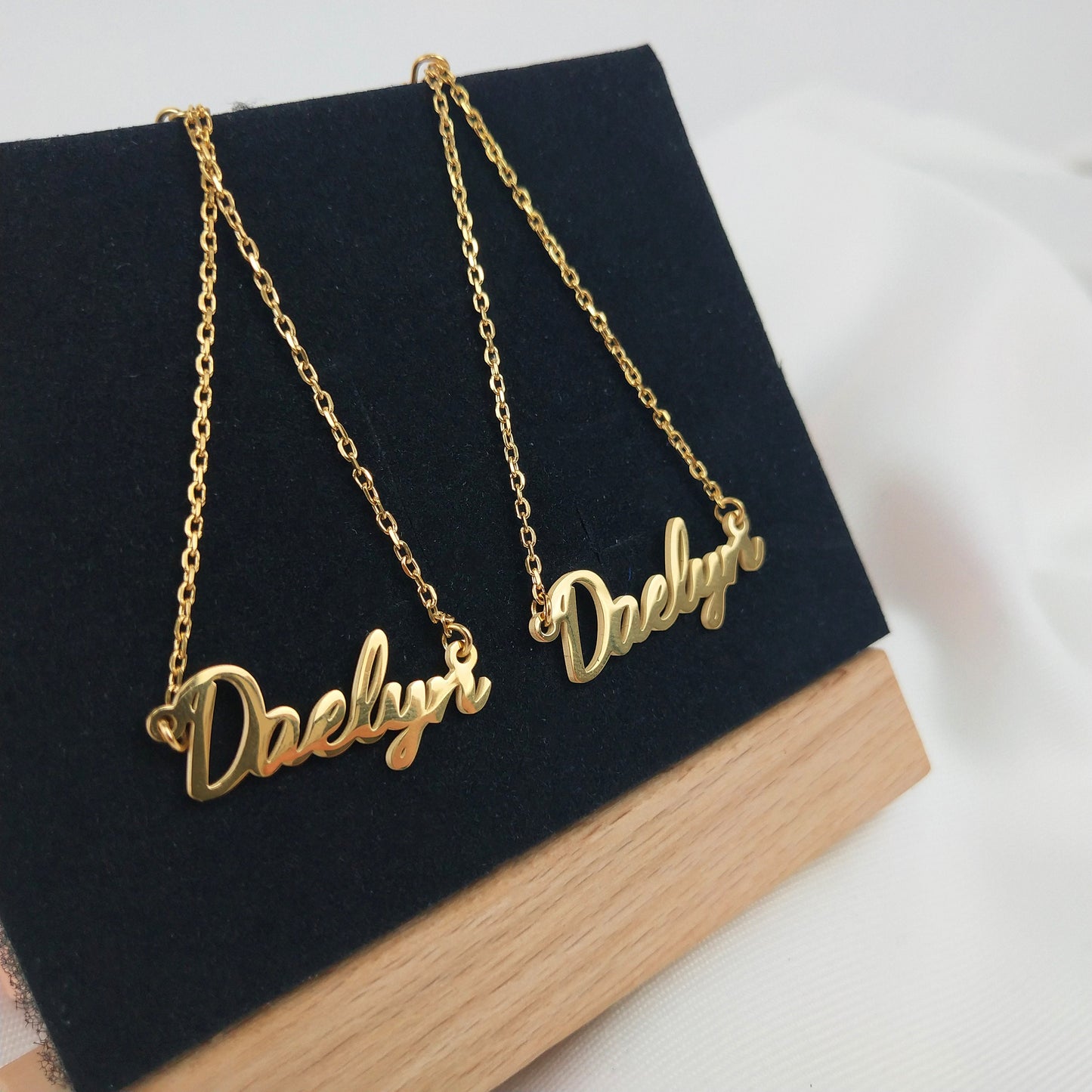 Mother's Day Gift | Personalized Custom Name Earring | Monogram Earring Personalized Jewelry | Gifts for Women Girls Kids decowoodo