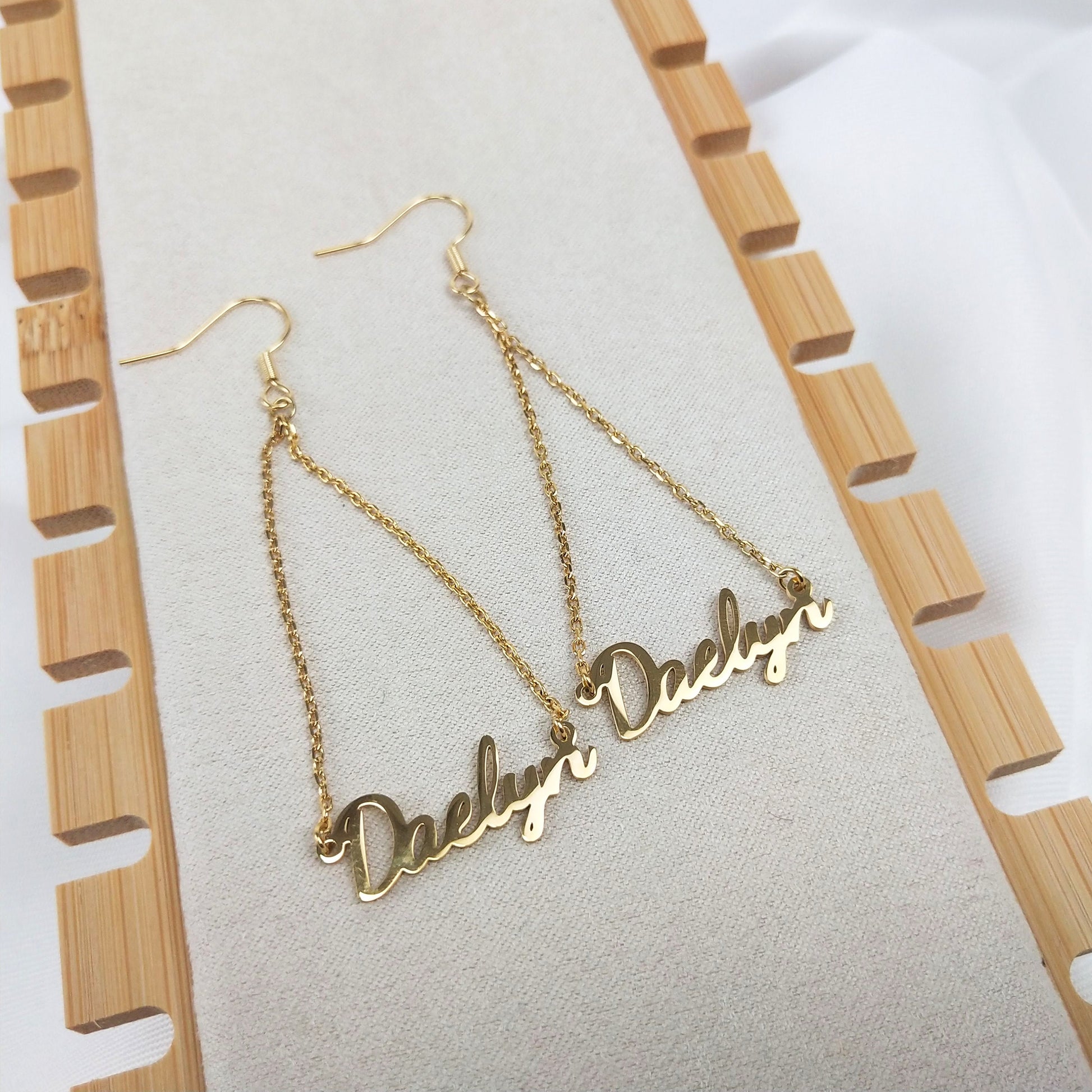 Mother's Day Gift | Personalized Custom Name Earring | Monogram Earring Personalized Jewelry | Gifts for Women Girls Kids decowoodo