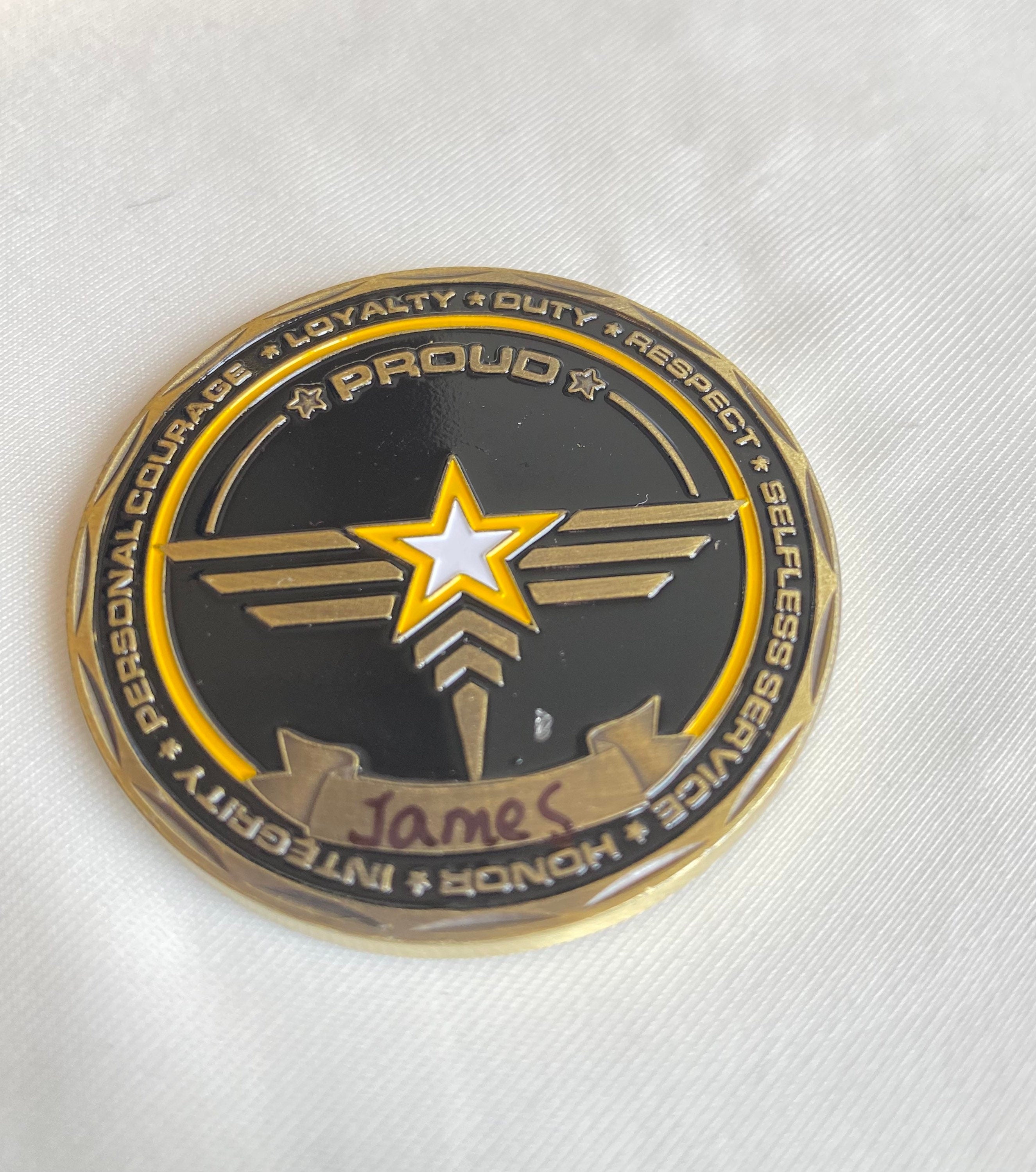 Personalized Names US Army Brofist Challenge Coin Bronze Military Collectible Soldier Fist Bump/gift for Him for father decowoodo