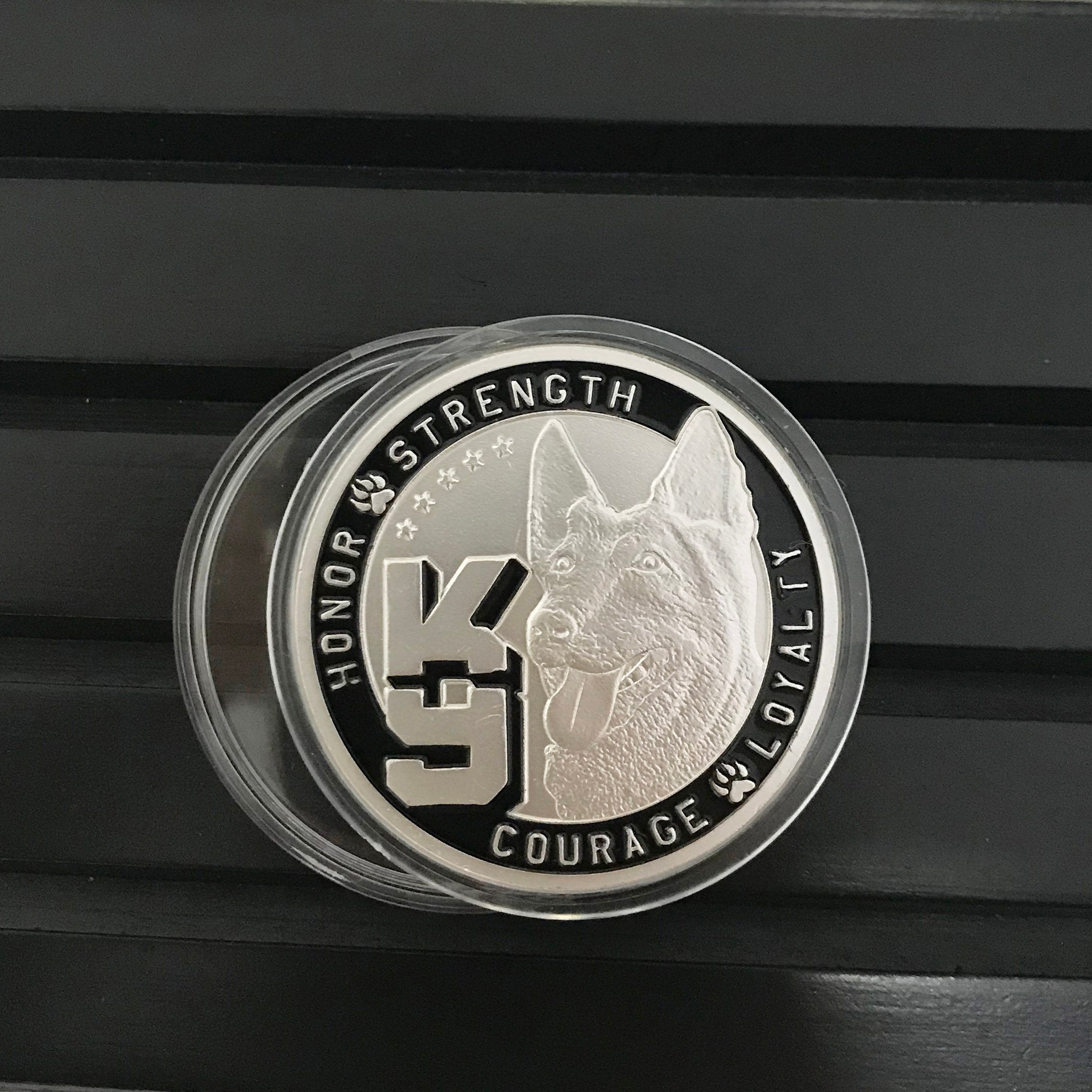 Policemen & K 9 Night Guardian Prayer Challenge Coin  police sign Law Enforcement Medallion/gift for Him for father DecoWoodo