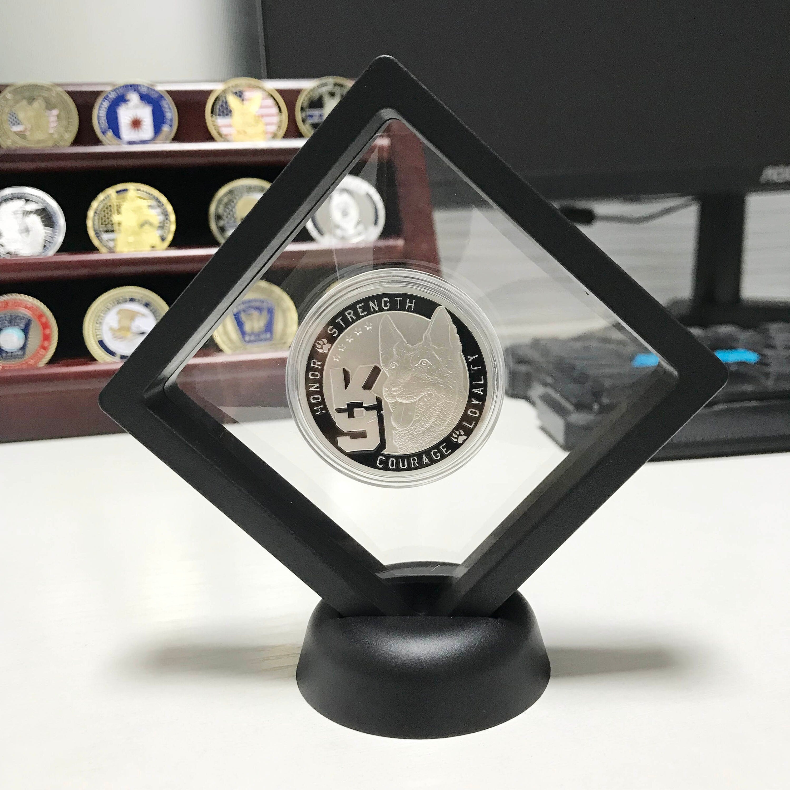 Policemen & K 9 Night Guardian Prayer Challenge Coin  police sign Law Enforcement Medallion/gift for Him for father DecoWoodo