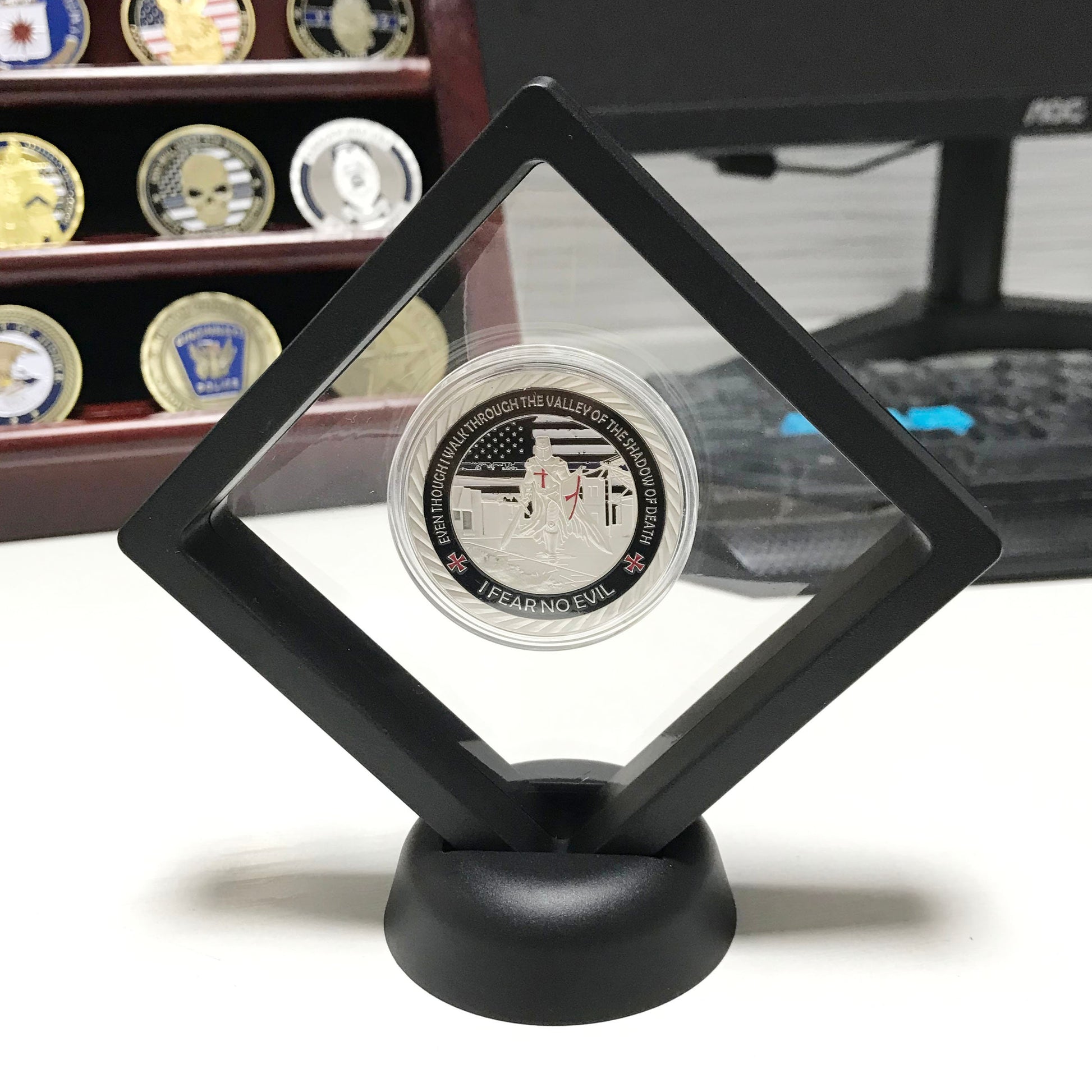 Police blue Knight Templar Challenge Coin A Thin Blue Line Guardian Angel Blessed Prayer Emblem Gift/gift for Him for father DecoWoodo