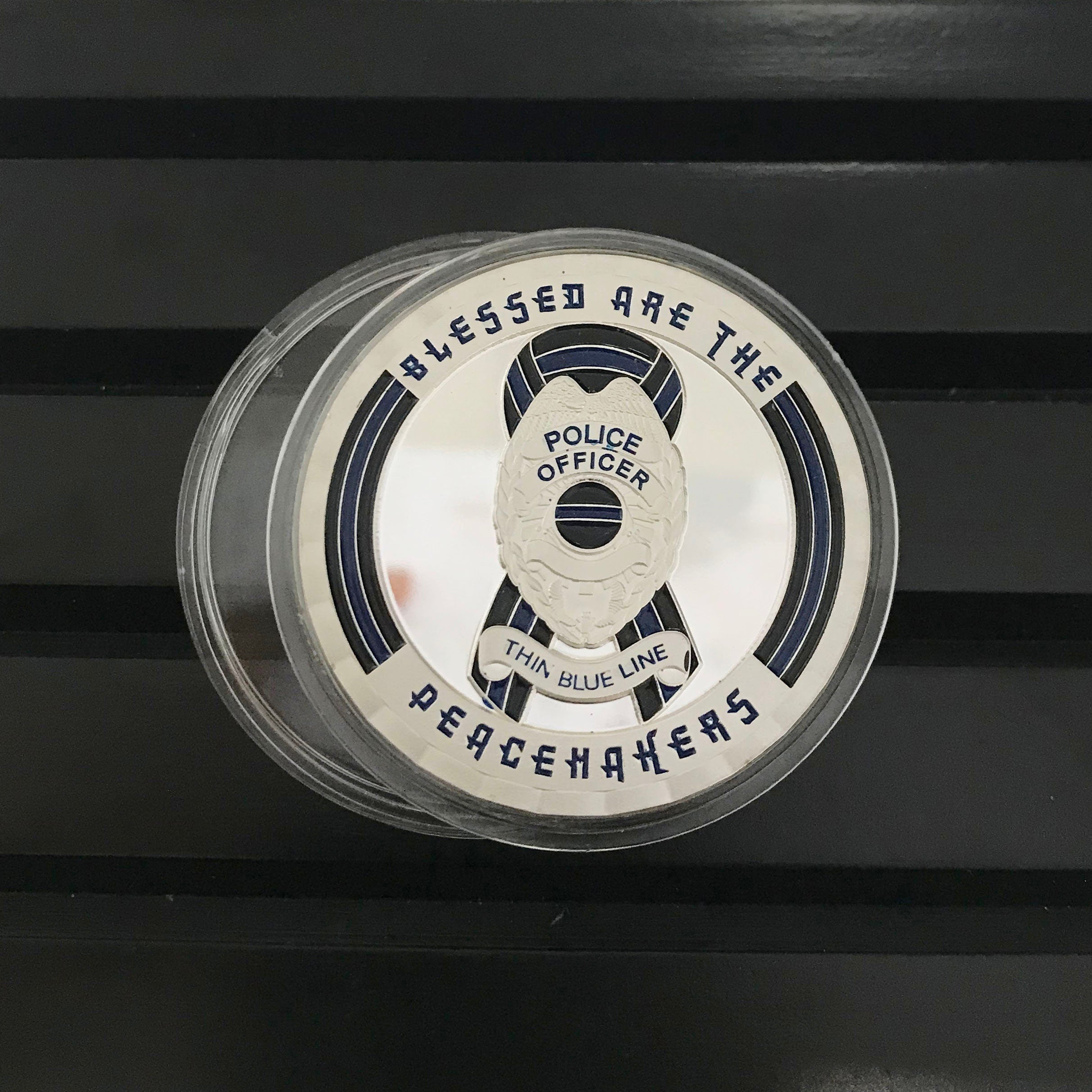 Police officer gift Challenge Coin A Thin Blue Line Crime punisher Reaper Featured Coin Gift for Him/ Her DecoWoodo