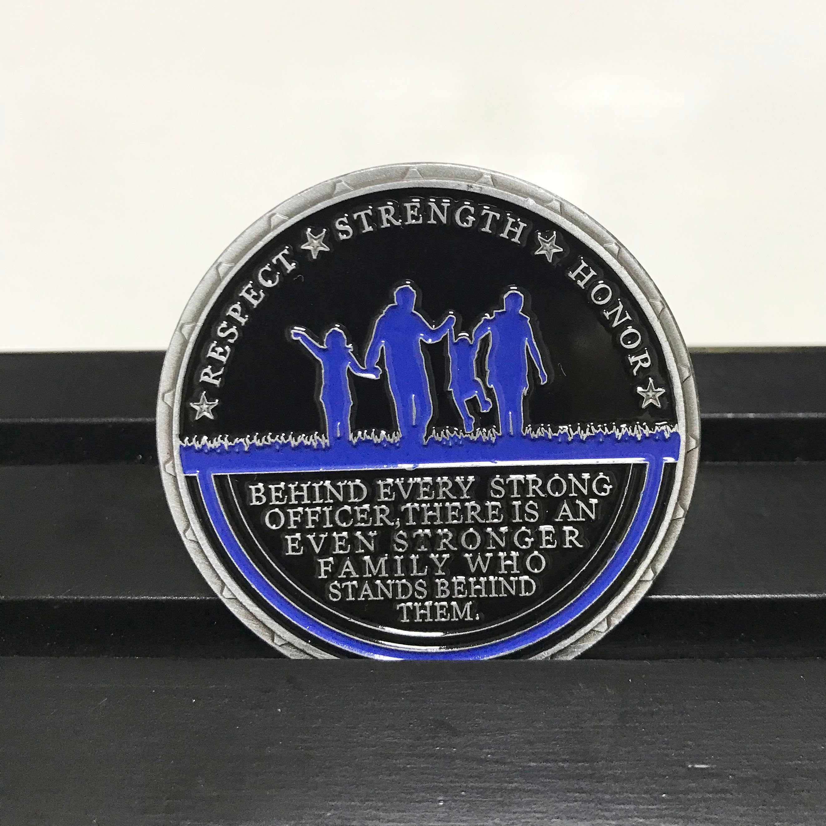 Police officer Dad Challenge coin Retirement graduation gift for him for father  police officer's prayer Thin blue lives matter DecoWoodo