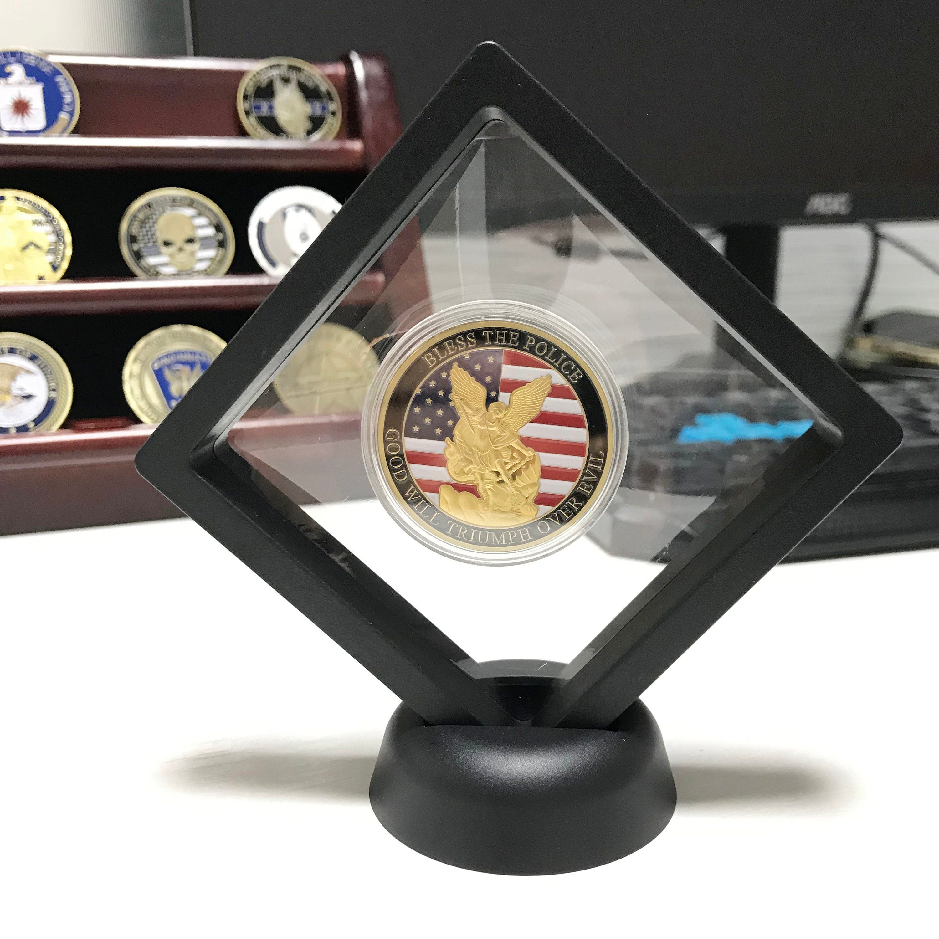 US Police Protector Challenge Coin Officers Prayer Gold Coin Gift for Him/ Her Bless the police DecoWoodo