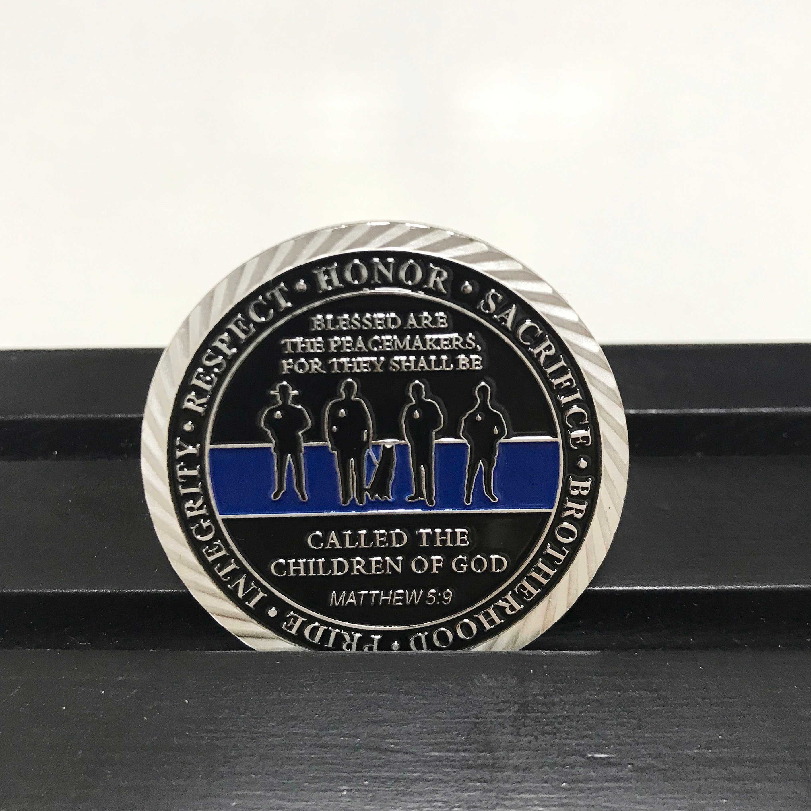 Police blue Knight Templar Challenge Coin A Thin Blue Line Guardian Angel Blessed Prayer Emblem Gift/gift for Him for father DecoWoodo