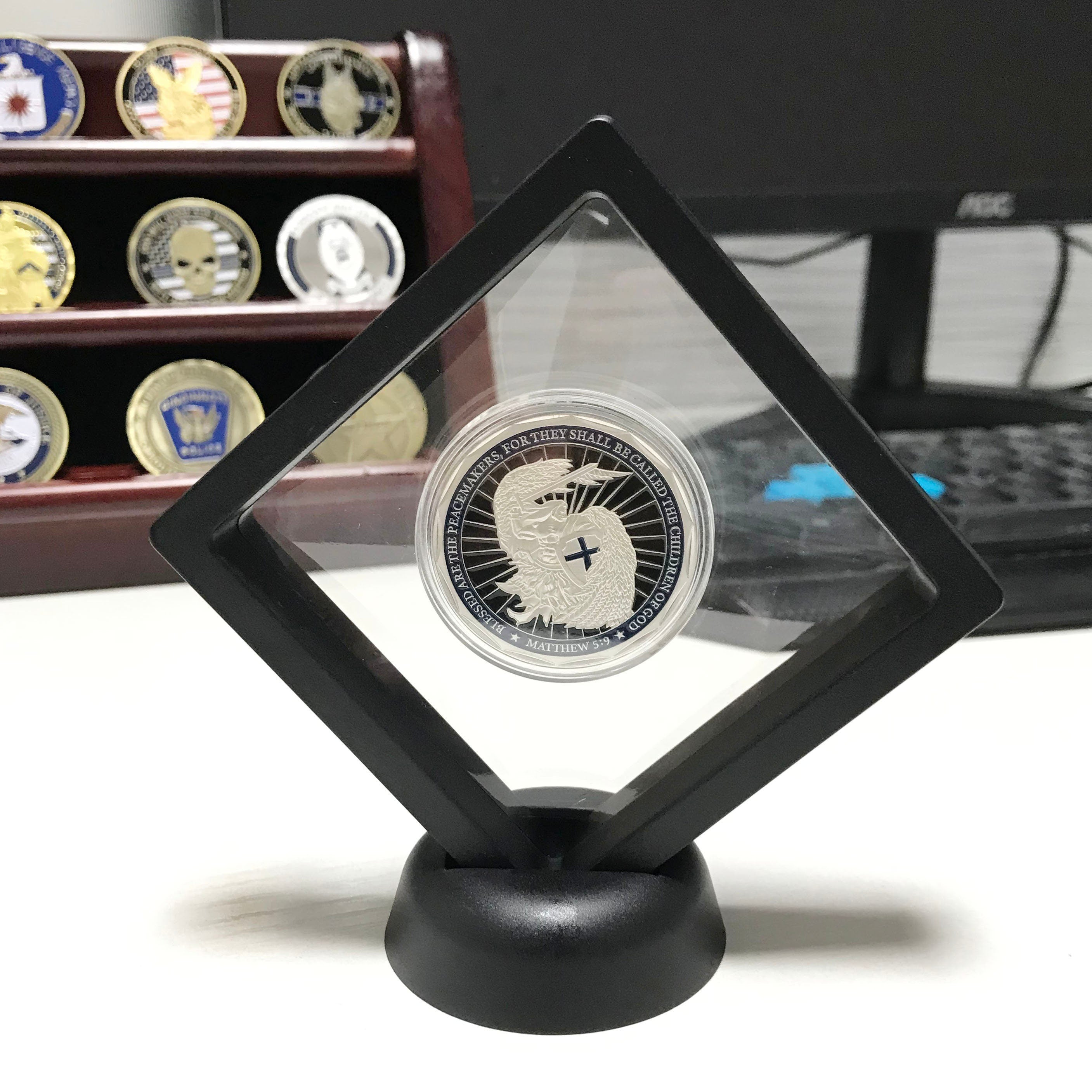 Police officer academy Challenge Coin A Thin Blue Line Guardian Angel Blessed Prayer Emblem Gift/gift for Him for father for husband DecoWoodo