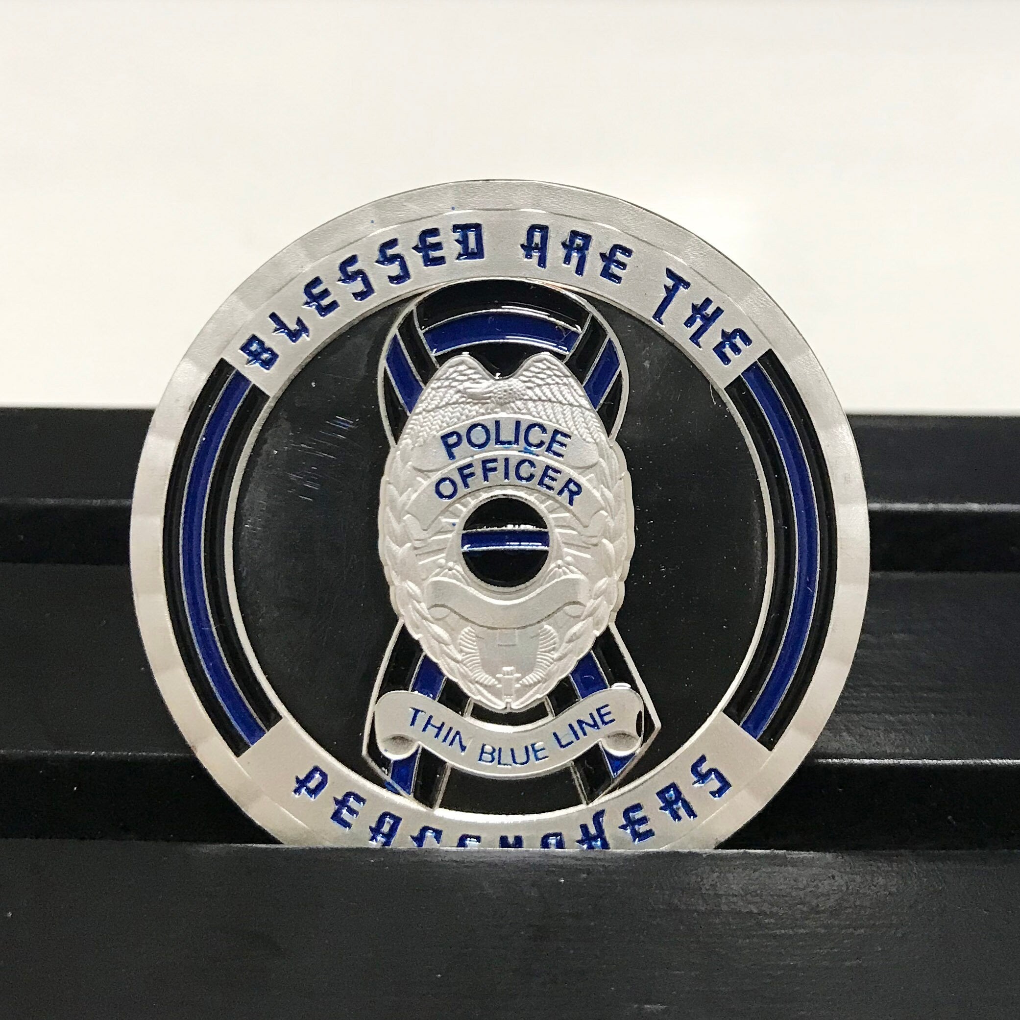 Police officer gift Challenge Coin A Thin Blue Line Crime punisher Reaper Featured Coin Gift for Him/ Her DecoWoodo