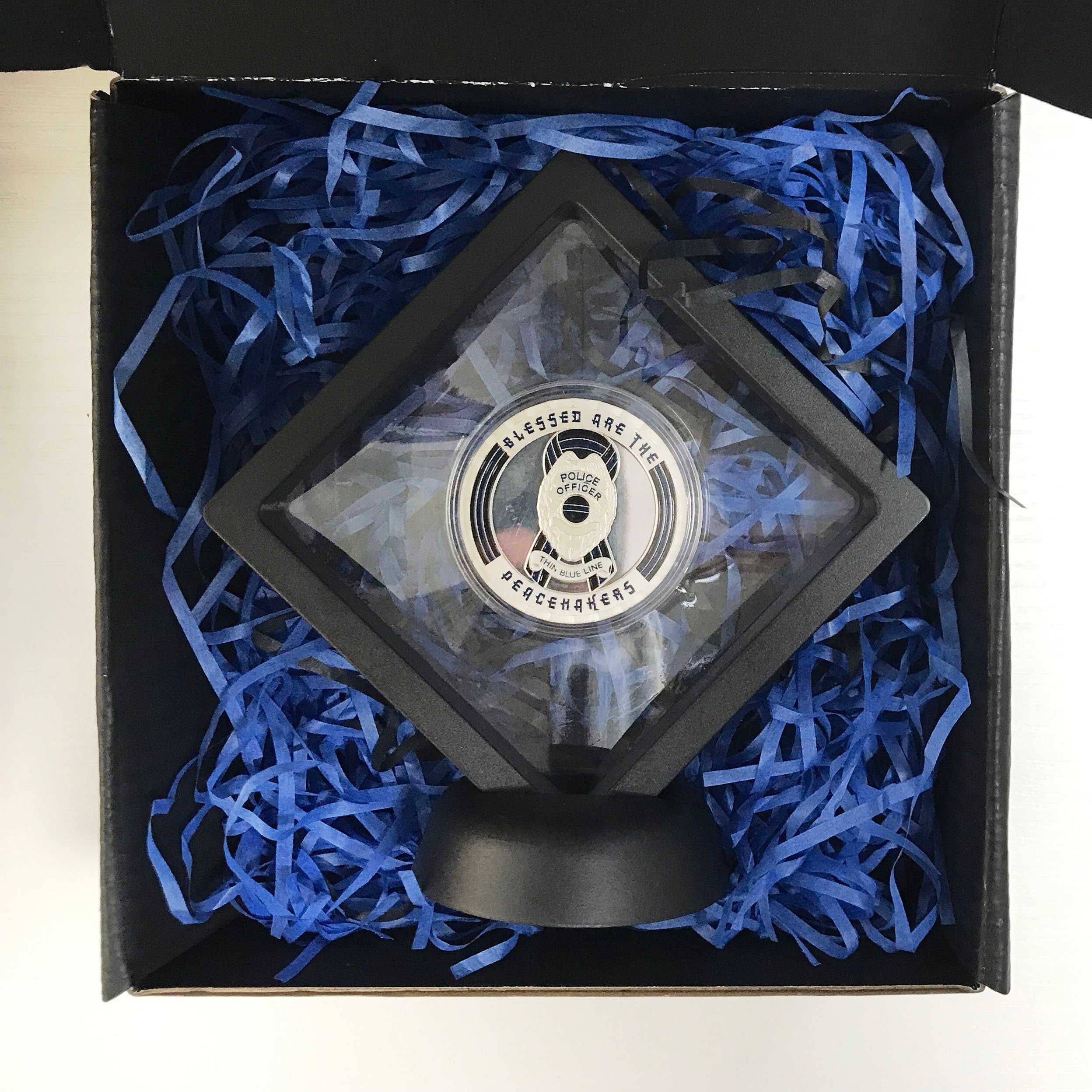 Police officer gift Challenge Coin A Thin Blue Line Crime punisher Reaper Featured Coin Gift for Him/ Her DecoWoodo